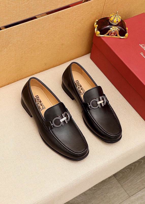 Ferragamo sz38-44 hnq1105